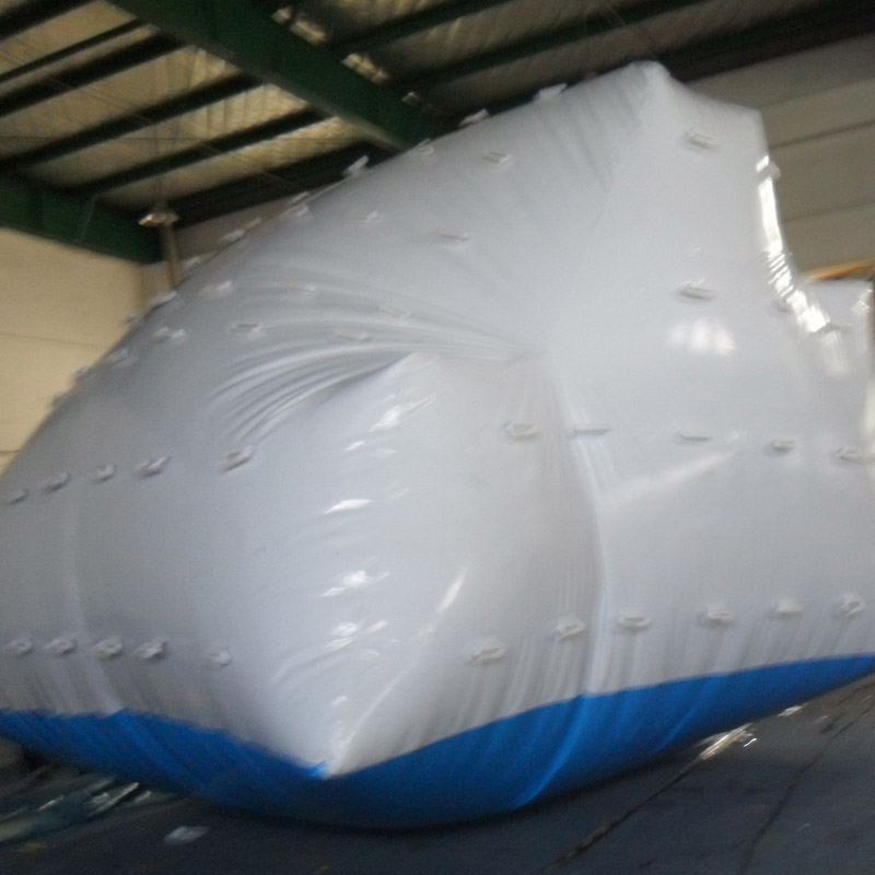 Inflatable Water Iceberg (1)